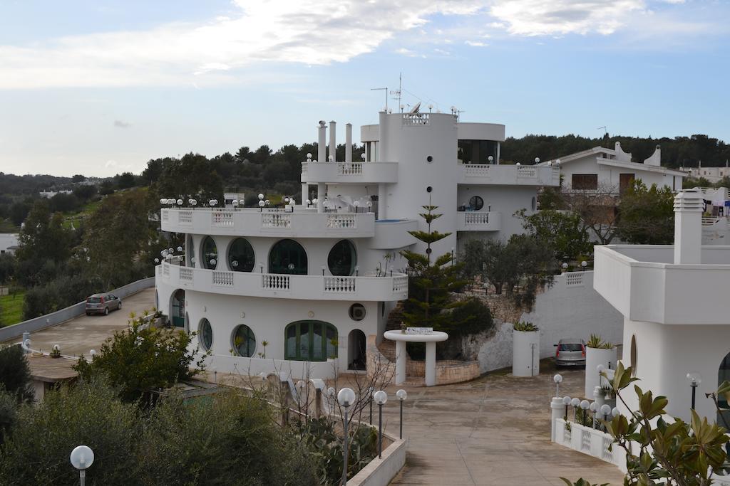 Hotel Falco D'Oro Cisternino Ngoại thất bức ảnh